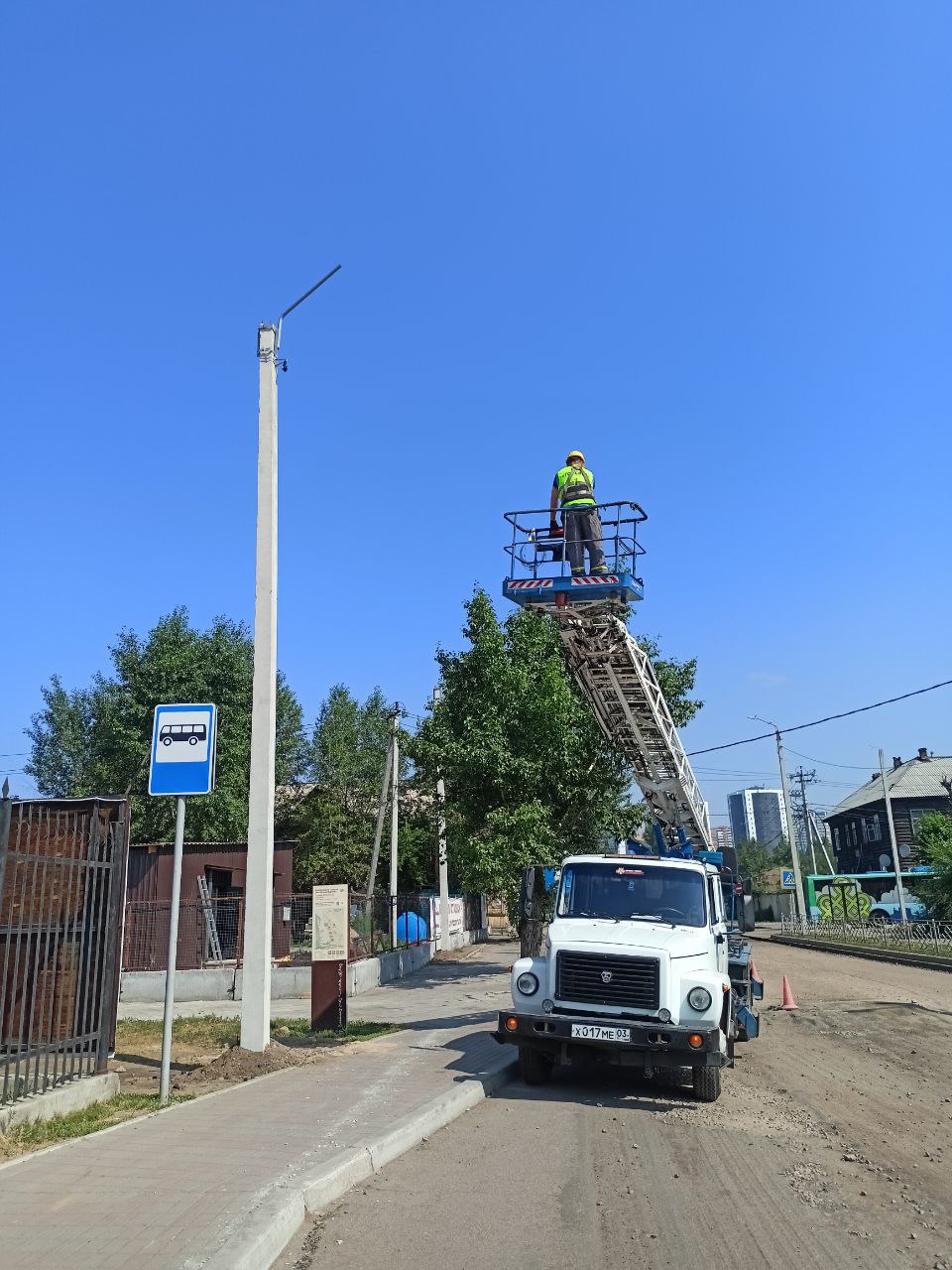 В историческом центре Улан-Удэ строят сети наружного освещения